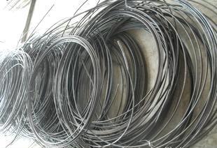 低價批發W9材質特殊鋼 性能優勢與市場應用